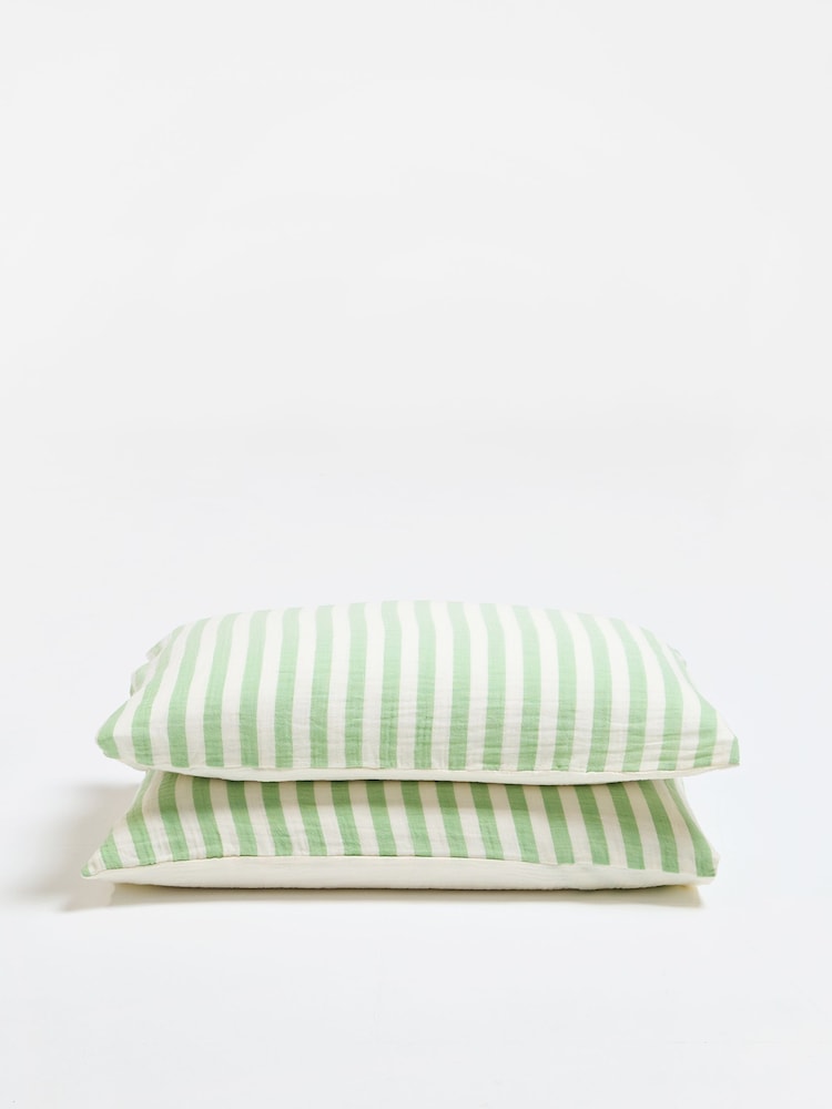 Oliver Bonas Green Stripe Muslin Bedlinen Set King - Image 6 of 6