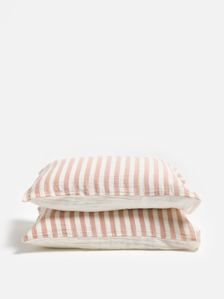 Oliver Bonas Set of 2 Pink Pink Stripe Muslin Pillowcases - Image 2 of 5