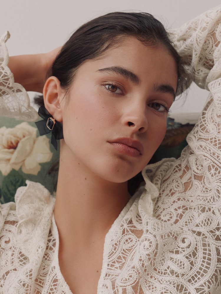 Black Organza Bow Stud Earrings - Image 2 of 6 Black Organza Bow Stud Earrings - Image 2 of 6