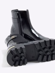 River Island Black Girls Patent Heart Strap Chelsea Boots - Image 5 of 5