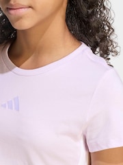 أرجواني - تيشرت أطفال Essentials بثلاث خطوط من adidas - صورة 4 من 6