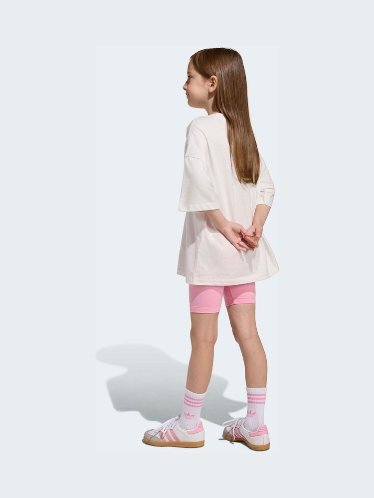 adidas Originals Pink Oversized T-Shirt and Cycling Shorts Little Kids Set - Image 2 of 10