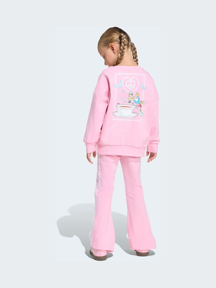 وردي - adidas Originals Disney Alice in Wonderland Sweat Top & Leggings Little Kids Set - Image 2 of 8 وردي - adidas Originals Disney Alice in Wonderland Sweat Top & Leggings Little Kids Set - Image 2 of 8