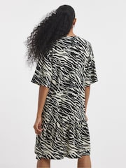 Simply Be Animal Onion Mesh Drop Waist Smock Dress - Image 2 of 4