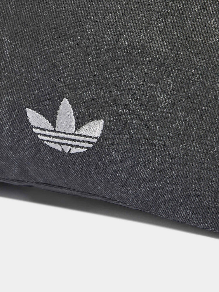 adidas Originals Denim Wash Shoulder Bag - 圖片 4，共 4