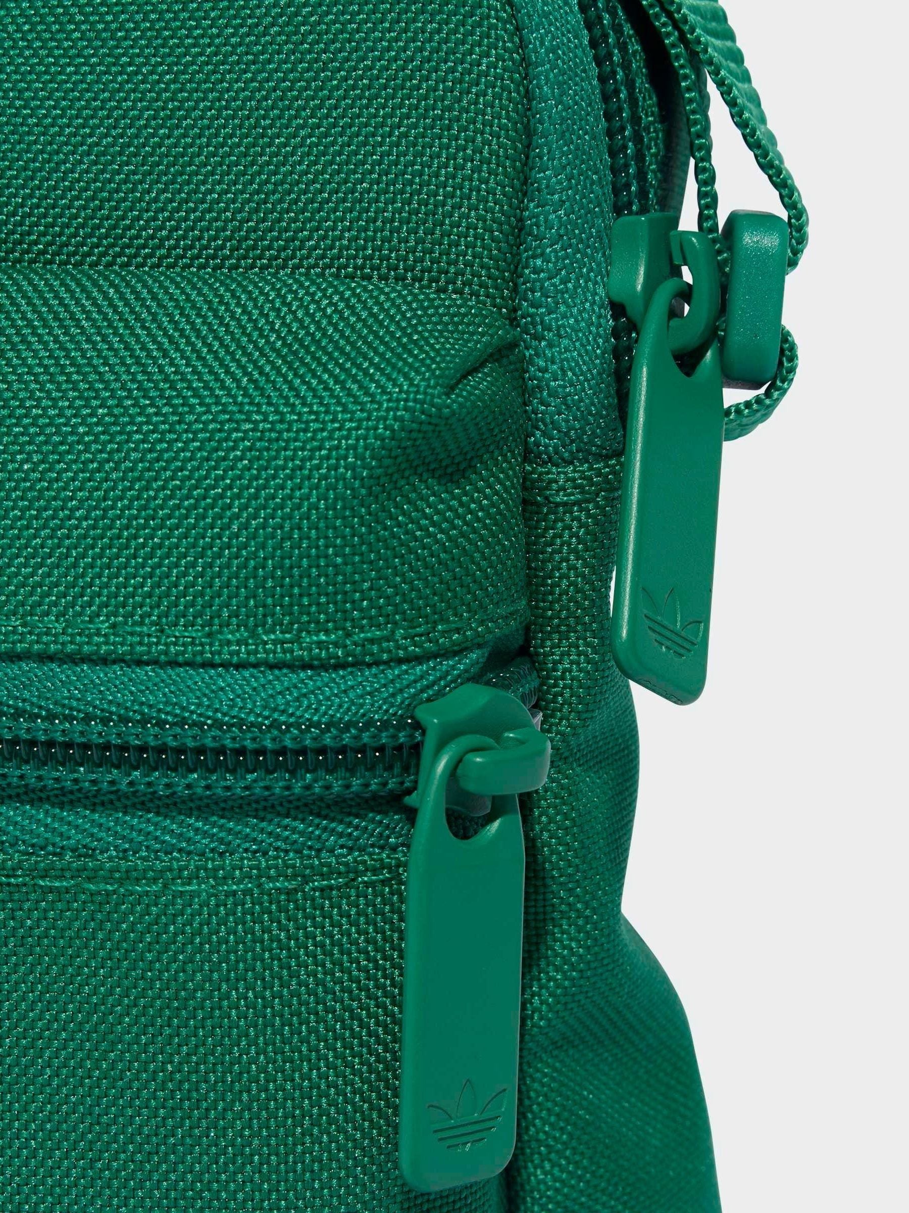 Next：日本 グリーン - adidas Originals Adicolor クラシック