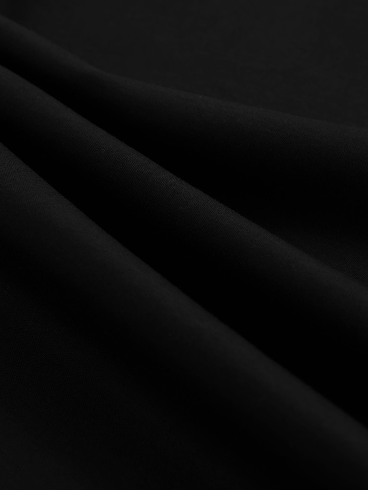 Reiss Black Count Airwater-Cotton Crew-Neck T-Shirt - Image 7 of 7