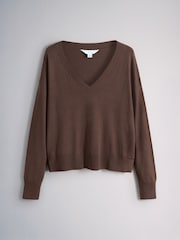 The Set 4 Pack 4 Pack Fine Knit V-Neck Jumpers Brown/Red/Pink - Image 4 of 6