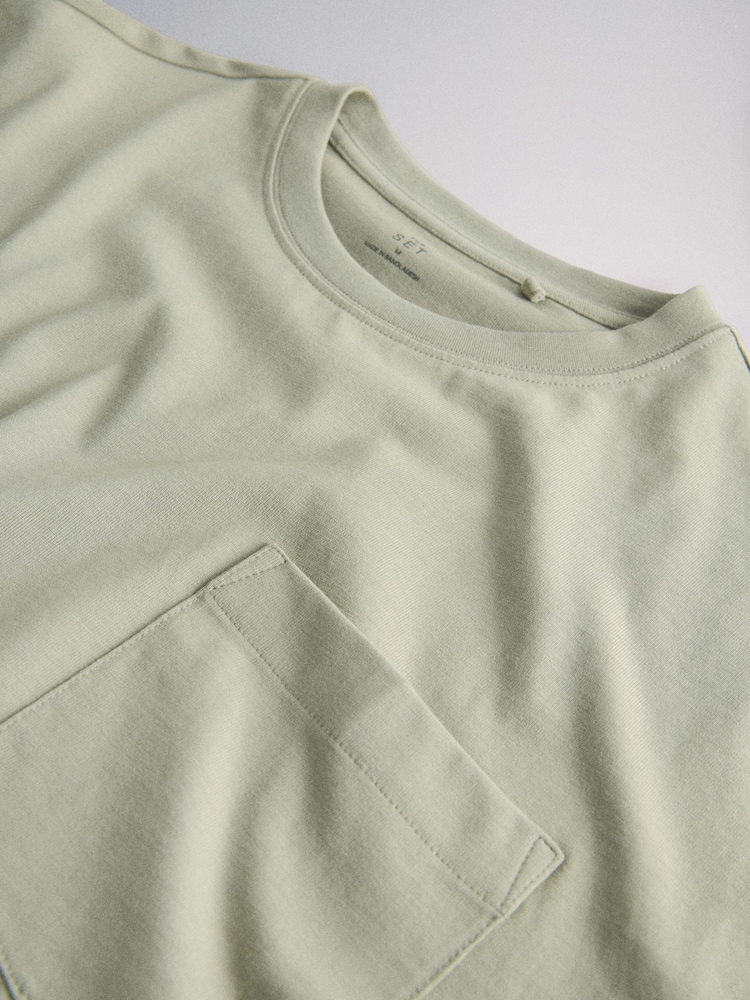 Rot/Marineblau/Weiß - The Set 4 Pack Relaxed Fit Heavyweight Cotton Pocket T-Shirt - Bild 7 von 7