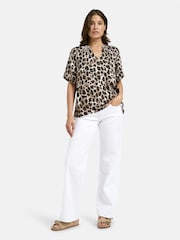 Smith & Soul Print Short Sleeve V-neck Blouse - Imagen 3 de 5