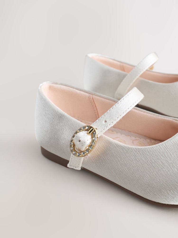 Ivory Standard Fit (F) Flower Girl Occasion Mary Jane Shoes - Image 5 of 5 Ivory Standard Fit (F) Flower Girl Occasion Mary Jane Shoes - Image 5 of 5