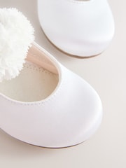 White Wide Fit (G) Satin Flower Girl Occasion Mary Jane Shoes - Image 5 of 5