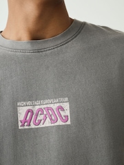 Svart ACDC - Vanlig passform - Band Graphic Print T-skjorte - Bilde 5 av 10