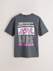 Svart ACDC - Vanlig passform - Band Graphic Print T-skjorte - Bilde 7 av 10