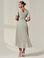 Jolie Moi Floral Print Pleated Dip Hem Maxi Dress - Imagem 2 de 6