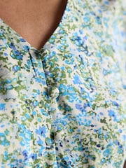 Joules Adele Green Ditsy V-Neck Short Sleeve Midi Dress - Image 7 of 8