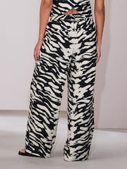Black/White Wide Leg Trousers With Linen - Image 4 of 8