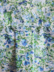 Joules Boyfriend Fit Green Ditsy Poplin Shirt - Image 9 of 10