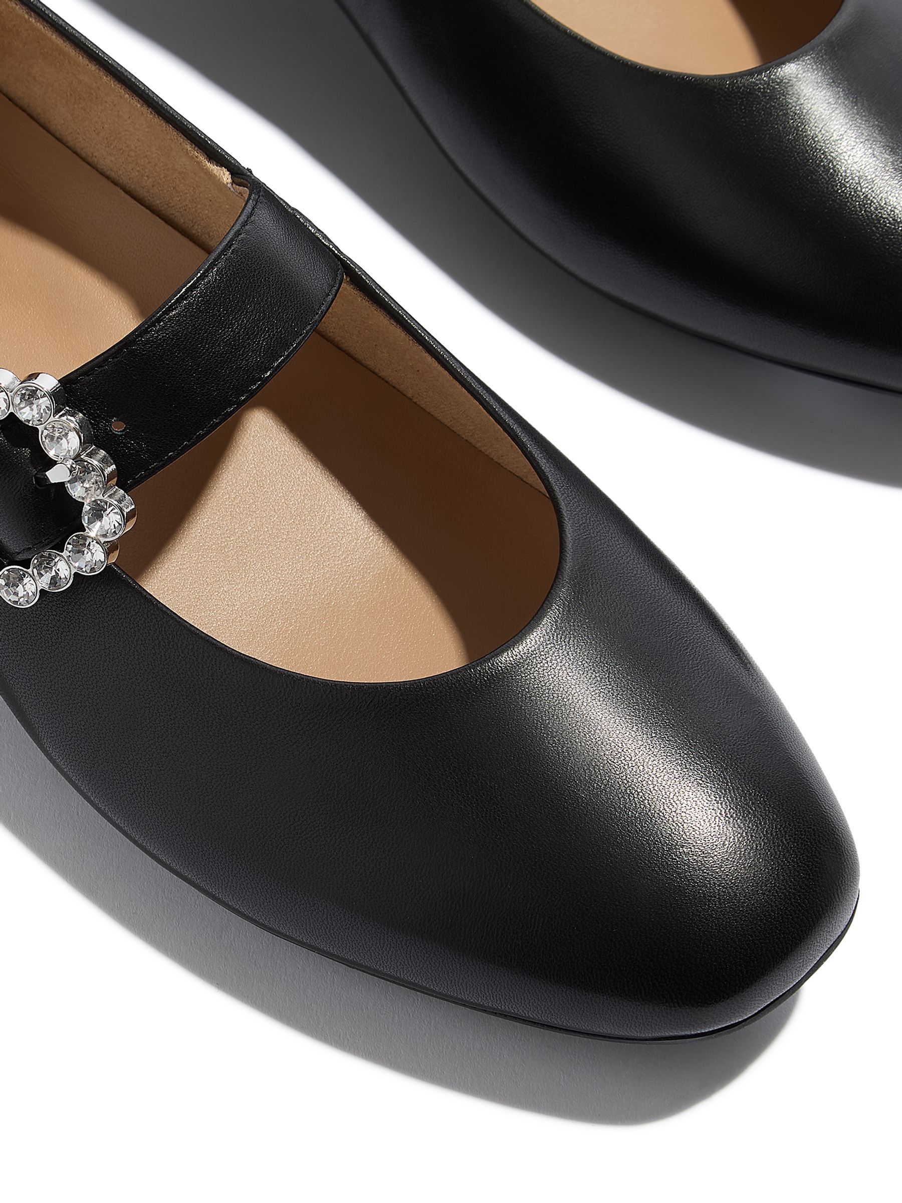 Next：日本 ブラック - FitFlop Delicato クリスタルバックル レザー