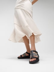 Preto - Sandália FitFlop F-Mode V-Weave de Couro Fisherman Preta - Imagem 1 de 4