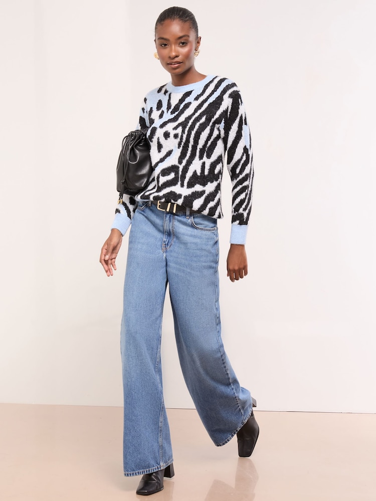 Lipsy Blue Leopard Petite Print Crew Neck Supersoft Knitted Jumper - Image 4 of 4 Lipsy Blue Leopard Petite Print Crew Neck Supersoft Knitted Jumper - Image 4 of 4