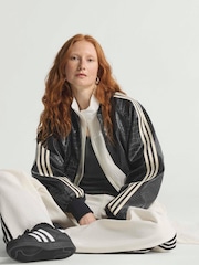 أسود - سترة فضفاضة من جلد ثعبان صناعي من adidas Originals - Image 5 of 12