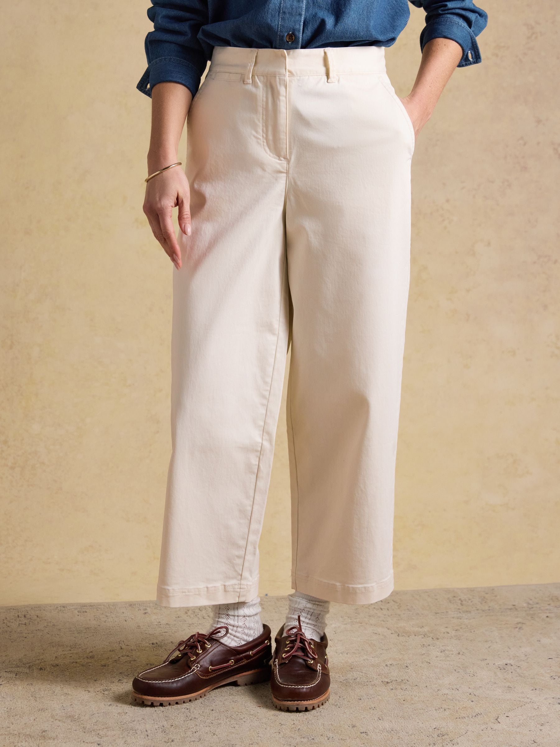 Joules Cream Wide Leg Cropped Chino Trousers With Elasticated Waist