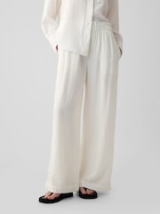 Gap White Crinkle Cotton Wide Leg Pull On Trouser - Image 1 of 5