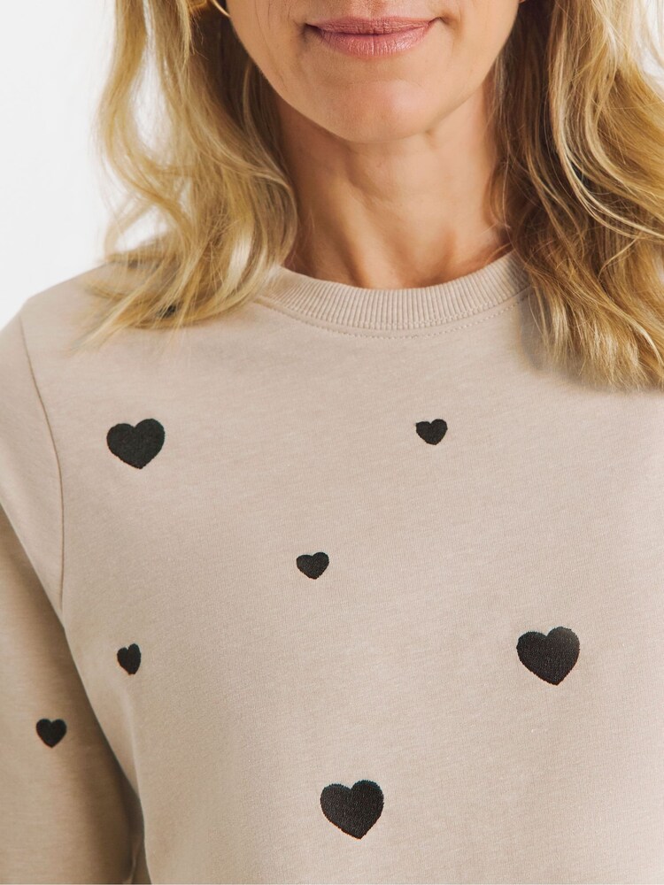 JD Williams Natural Heart Embroidered Sweatshirt - Image 4 of 4 JD Williams Natural Heart Embroidered Sweatshirt - Image 4 of 4