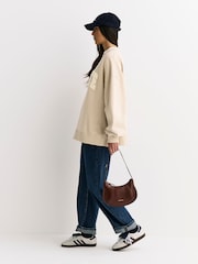 טבעי - Rotate סווטשירט עבה עם צווארון עגול - תמונה 4 מתוך 10