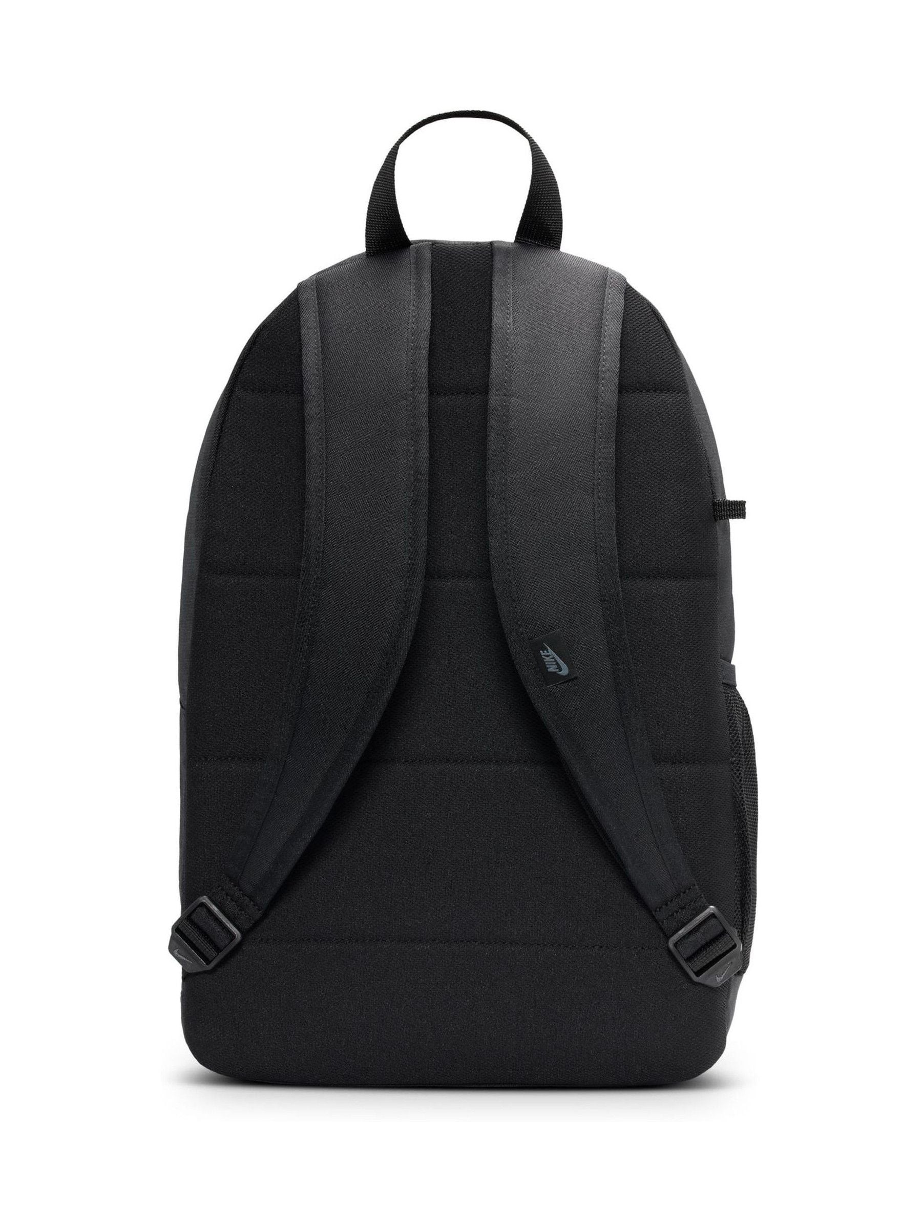 big black nike backpack