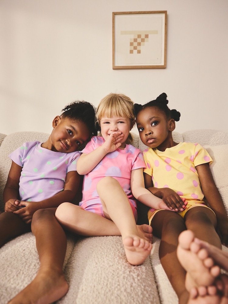 Pastel Polka Dot - מארז של 3 פיג'מות קצרות (גיל 9 חודשים עד 12) - תמונה 2 מתוך 2 Pastel Polka Dot - מארז של 3 פיג'מות קצרות (גיל 9 חודשים עד 12) - תמונה 2 מתוך 2