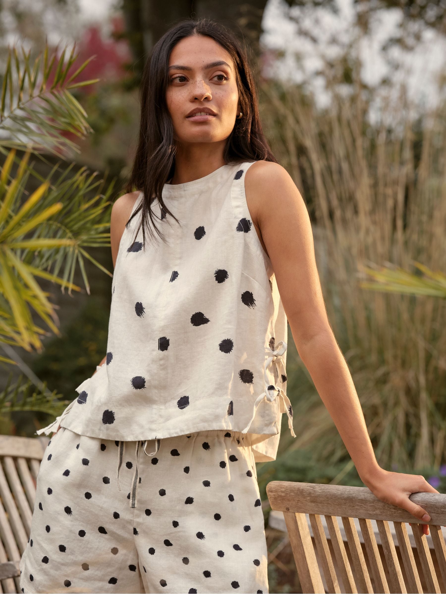 Fat Face Women's Ivory Spot Fatface Darcy 100% Linen Blouse