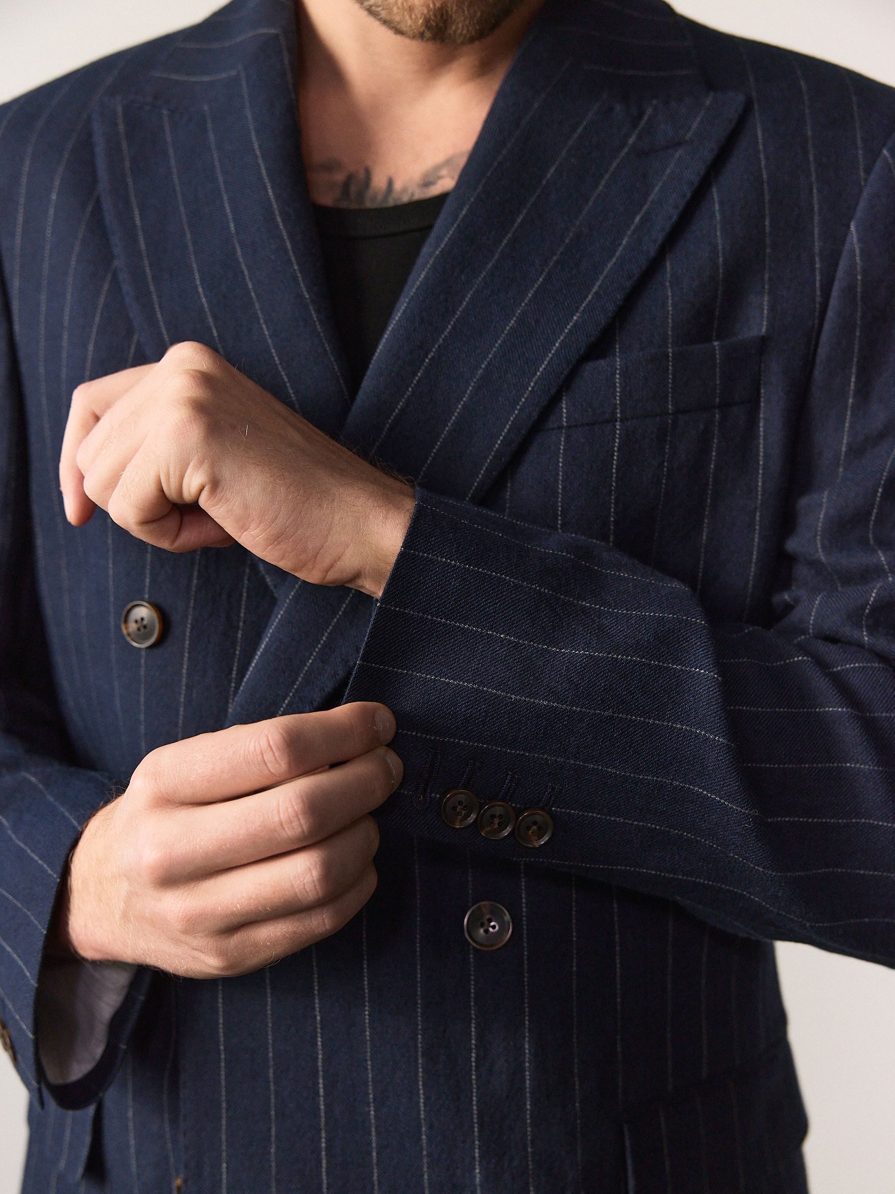 DOUBLE BREASTED ジャケット ネイビー 2 Buy Navy Tailored Fit Double Breasted Signature Leomaster Italian
