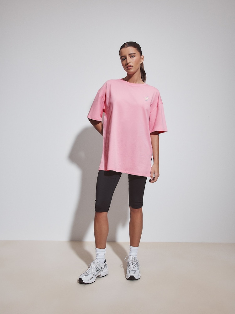 ピンク - Cotton Graphic Oversized T-Shirt - 画像 2 / 5