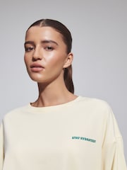 バターミルク - Cotton Graphic Oversized T-Shirt - 画像 4 / 5