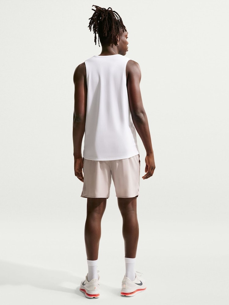 Nike Moon Grey 7 Inch Dri-FIT Challenger Unlined Running Shorts - Image 2 of 7 Nike Moon Grey 7 Inch Dri-FIT Challenger Unlined Running Shorts - Image 2 of 7