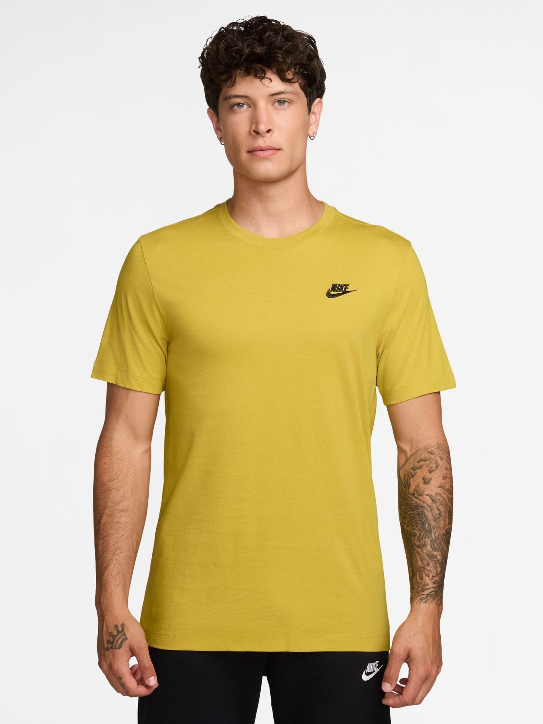 nike yellow shirt mens