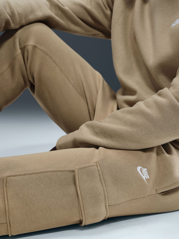 Nike Parachute Beige Natural Club Fleece Cargo Joggers - Image 5 of 5