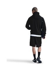 Svart - Nike Club Pull-Over Fleece Huvtröja - Bild 2 av 5