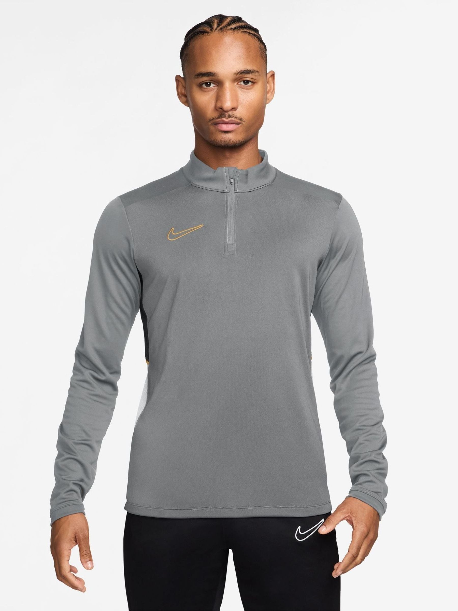 nike footscape sakura