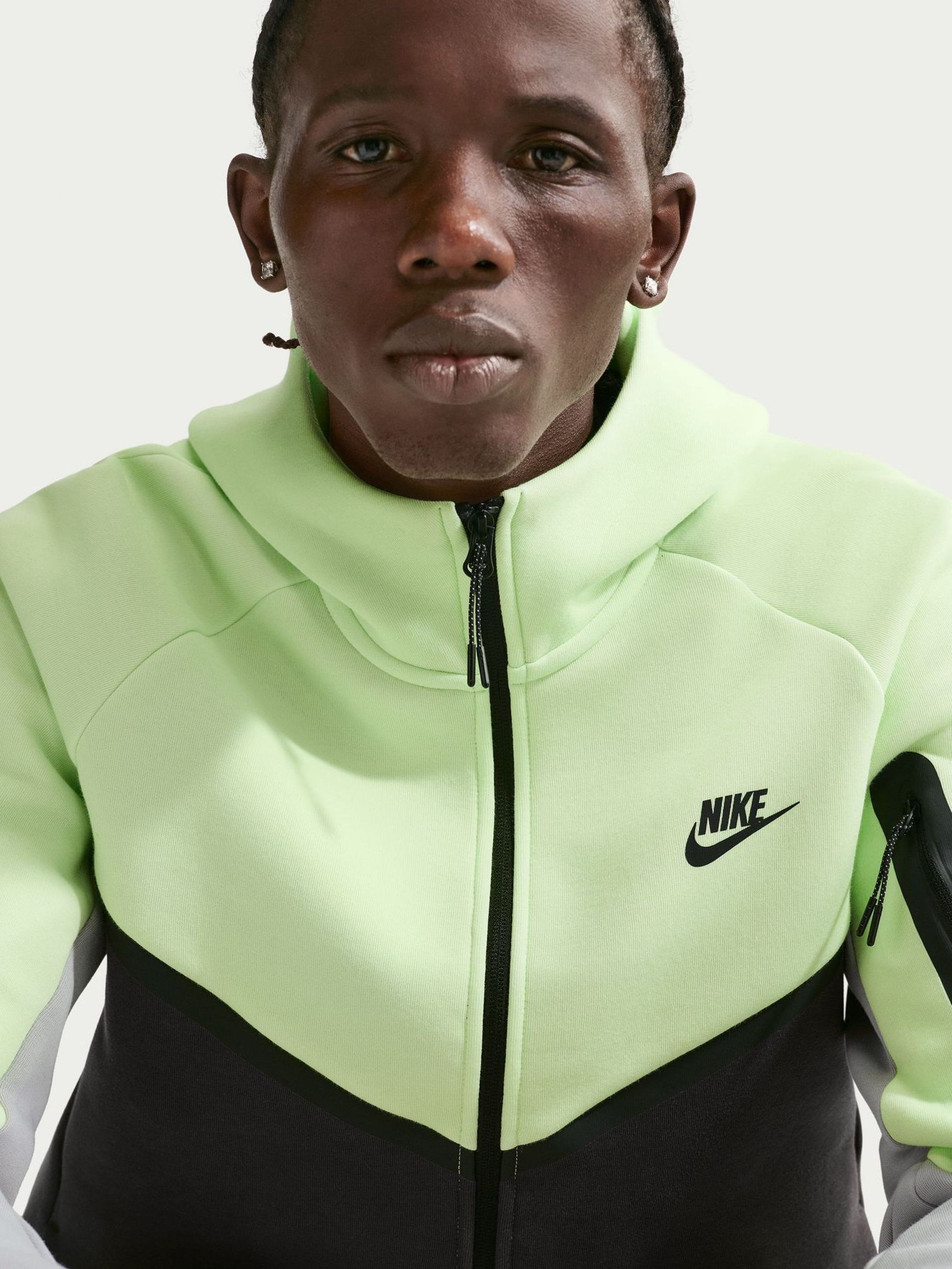 yellow and grey nike tech