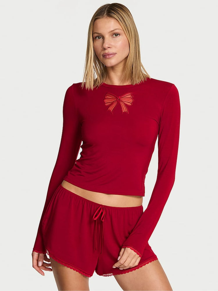 Victoria's Secret Red Lacquer Modal Bow Pyjamas Long Sleeve Top & Shorts Set - Image 1 of 2 Victoria's Secret Red Lacquer Modal Bow Pyjamas Long Sleeve Top & Shorts Set - Image 1 of 2