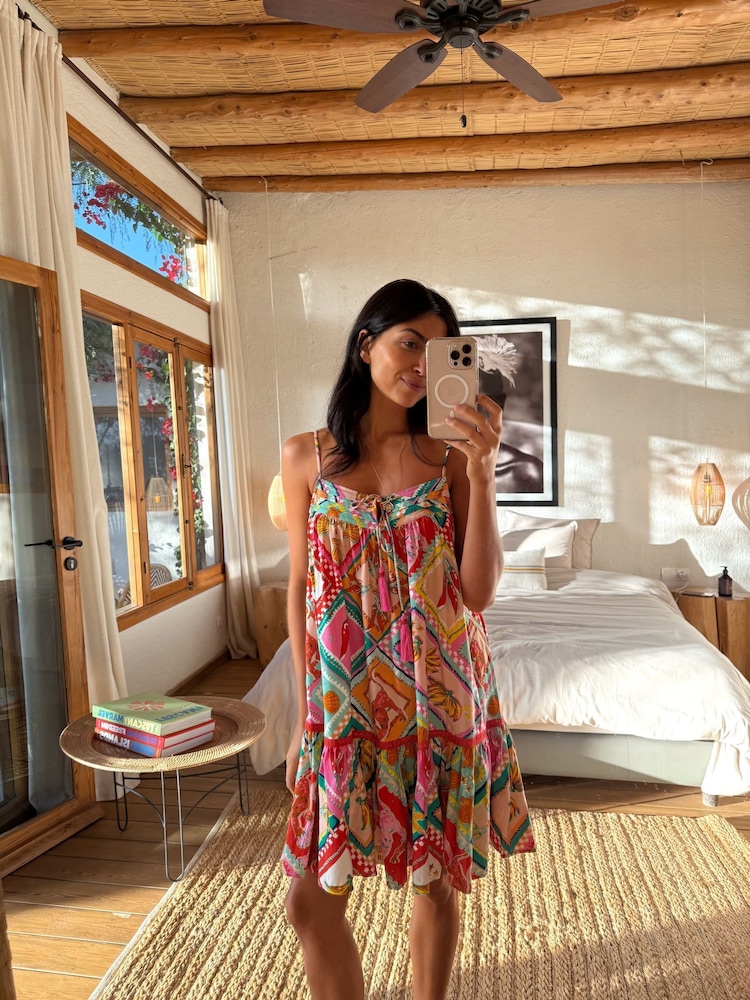 Never Fully Dressed Tiered Slip Dress - صورة 1 من 4