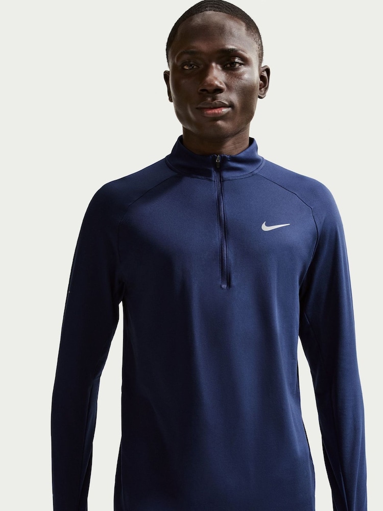Next：日本 Nike Dri-FIT Stride ハーフジップ ミッドレイヤー 