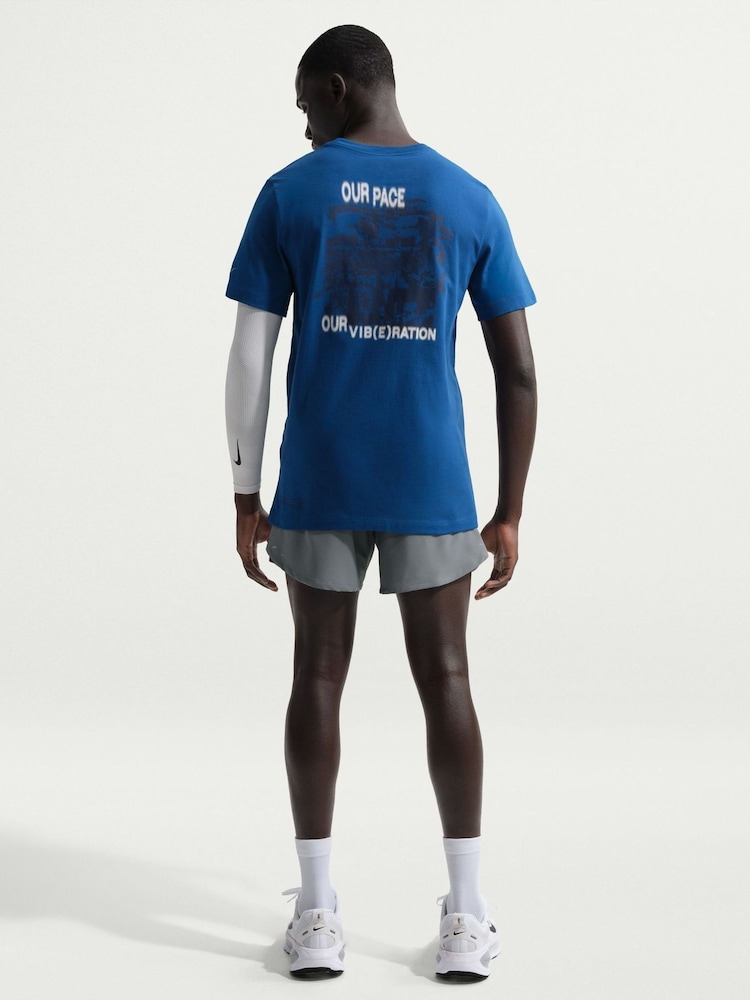 Nike Smoke Grey Dri-FIT Stride 7 Inch Brief Lined Running Shorts - Image 2 of 8