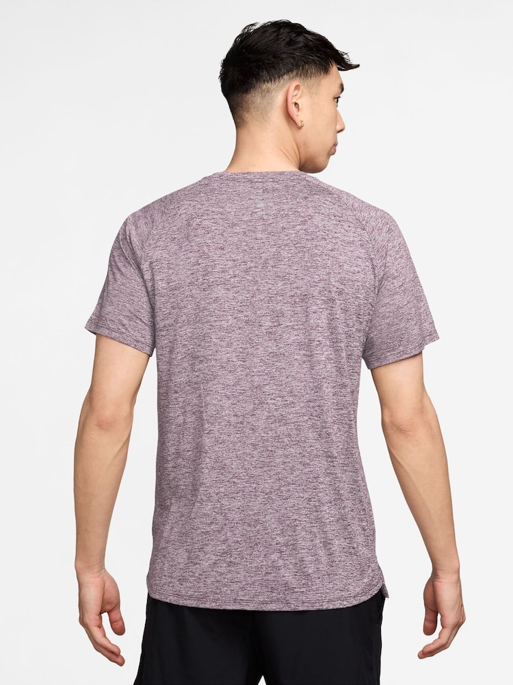 Nike Light Violet Pink Dri-FIT Stride Running T-Shirt - Image 2 of 6 Nike Light Violet Pink Dri-FIT Stride Running T-Shirt - Image 2 of 6