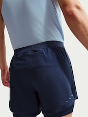 Nike Midnight Navy Dri-FIT Stride 5 inch Hybrid Running Shorts - Image 5 of 5