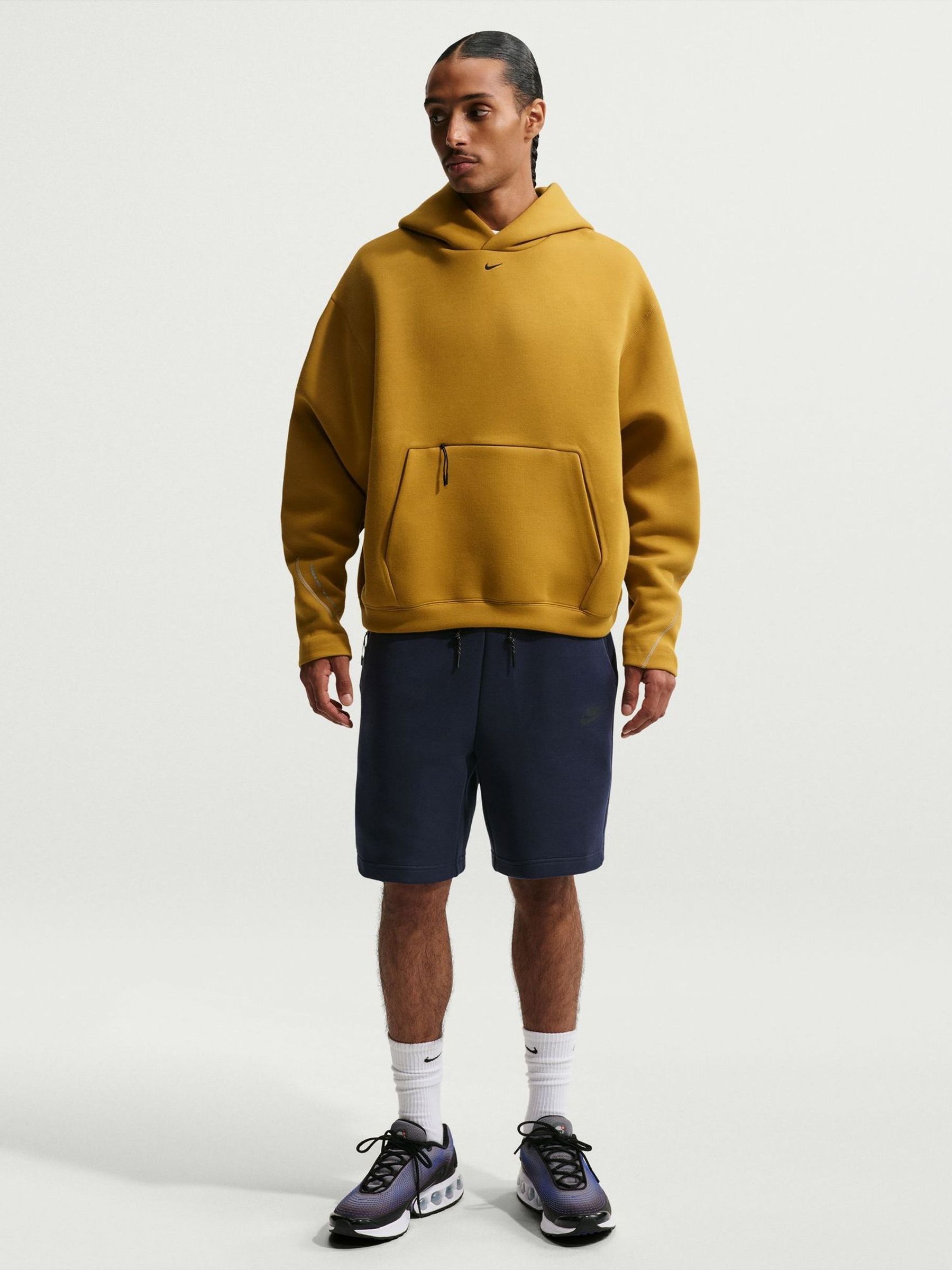 Next：日本 ブルー - Nike テック フリース ショートパンツ from Next