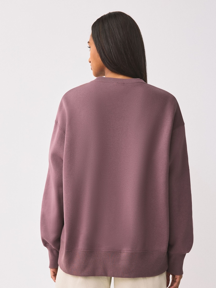 Nike Tattoo Brown Oversized Fleece Crew Neck Sweatshirt - Image 2 of 12 Nike Tattoo Brown Oversized Fleece Crew Neck Sweatshirt - Image 2 of 12